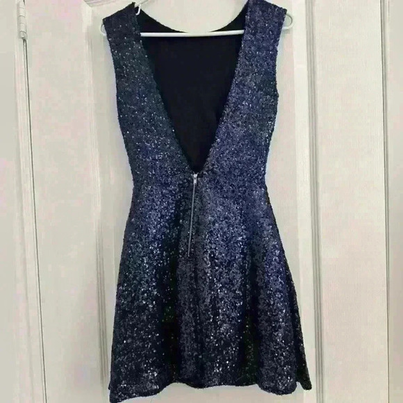 Woman’s Royal Blue Backless Prom Mini/Midi Gown Dress Sparkly Glitter  Night Out - Picture 2 of 8